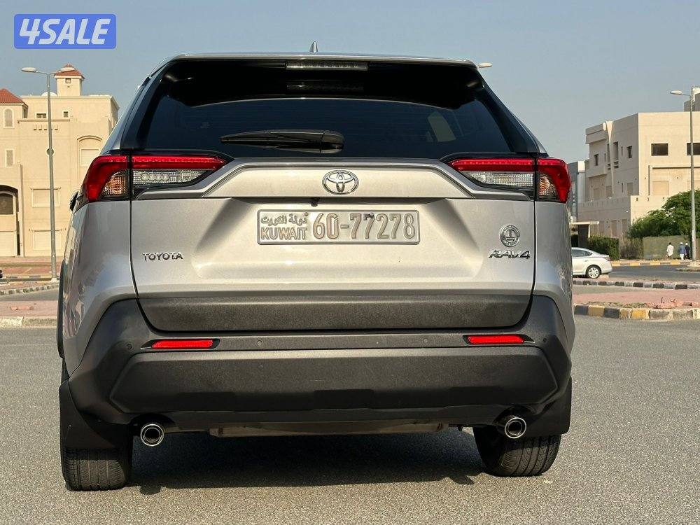 تويوتا راف فور موديل20225