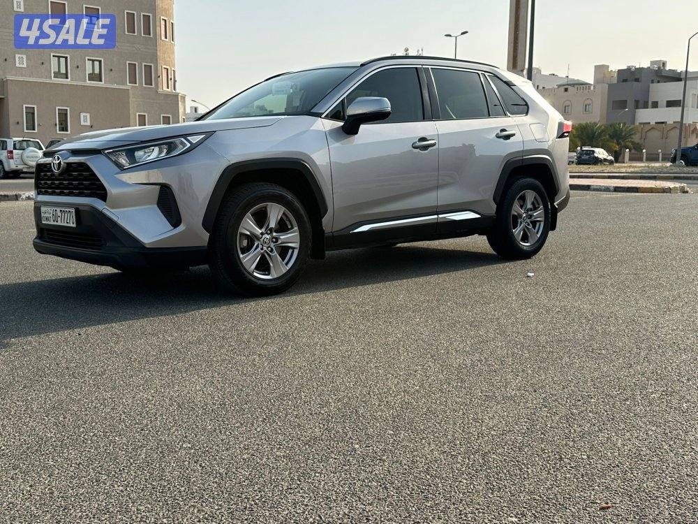 تويوتا راف فور موديل20228