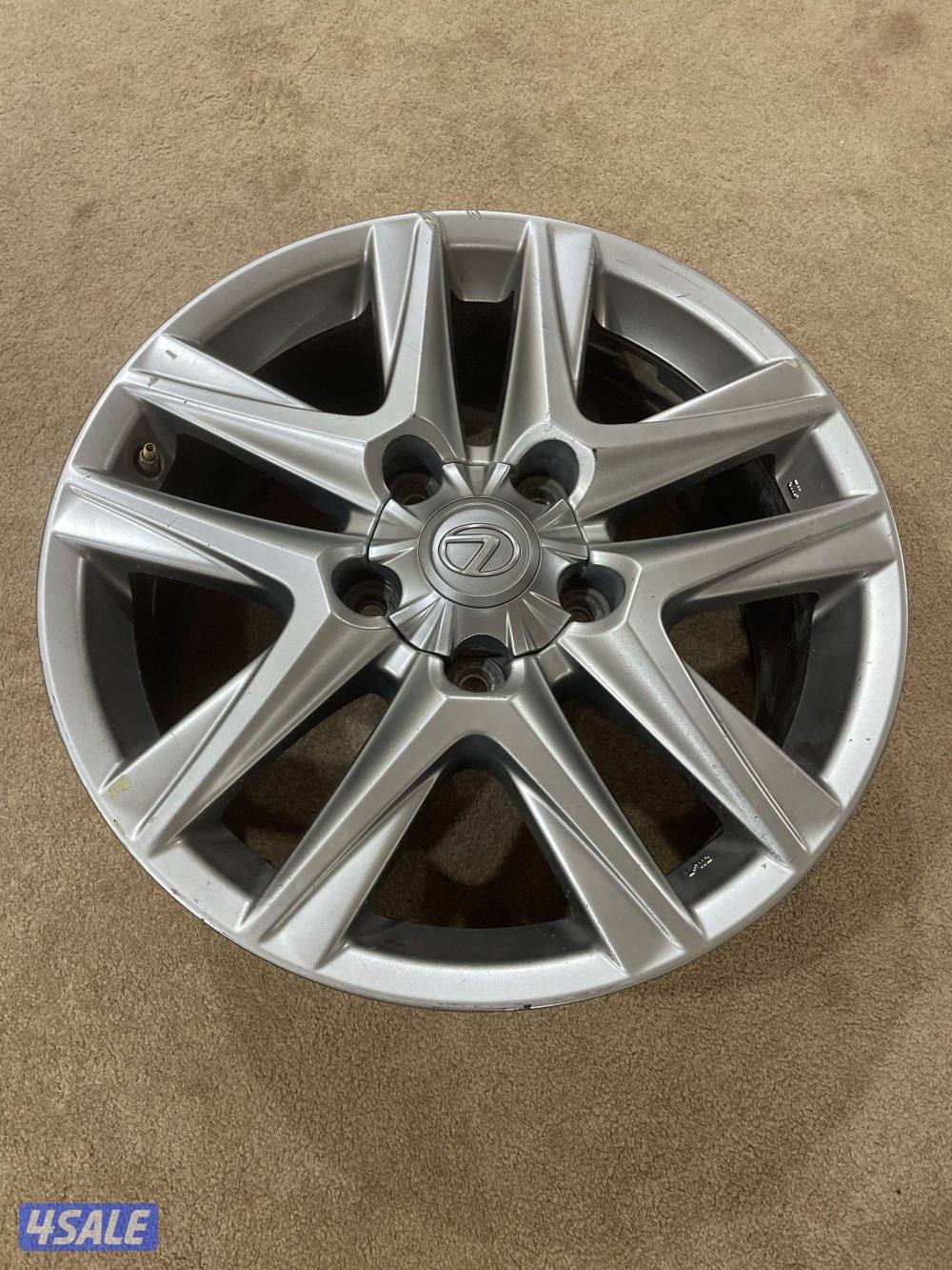 رنقات جيب لكزس اصليه مخزنه0