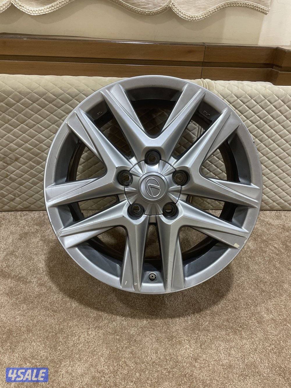 رنقات جيب لكزس اصليه مخزنه2