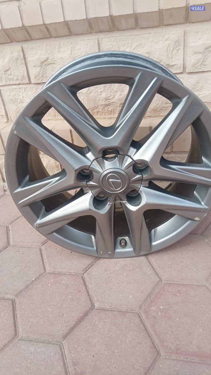 رنقات جيب لكزس اصليه مخزنه5