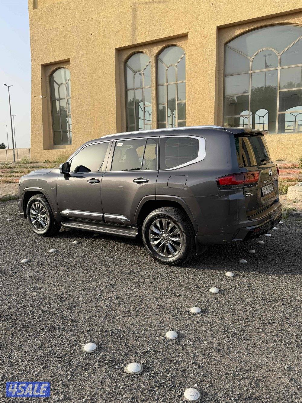 للبيع لاندكروزر VX AERO S تون تيربو3