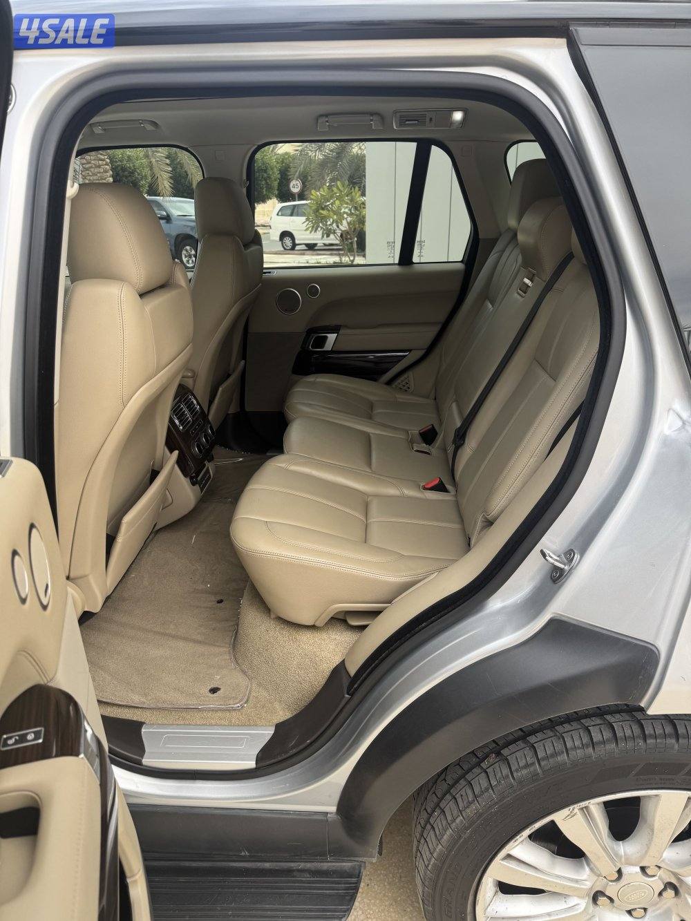 للبيع رنج روفر فوج HSE5