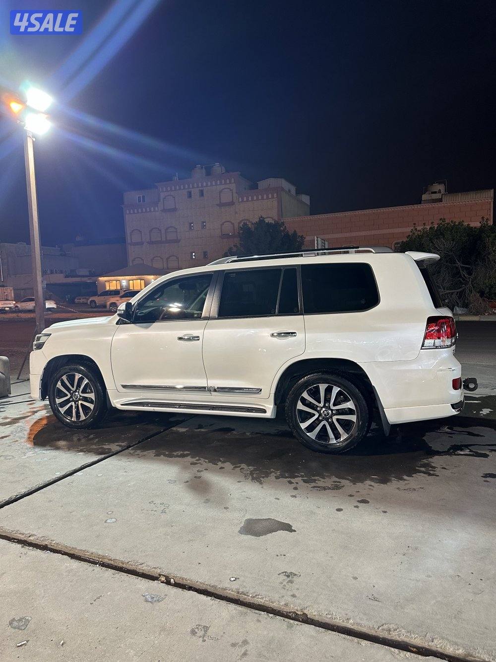 للبيع لاند كروزر قراند تورنق 20196