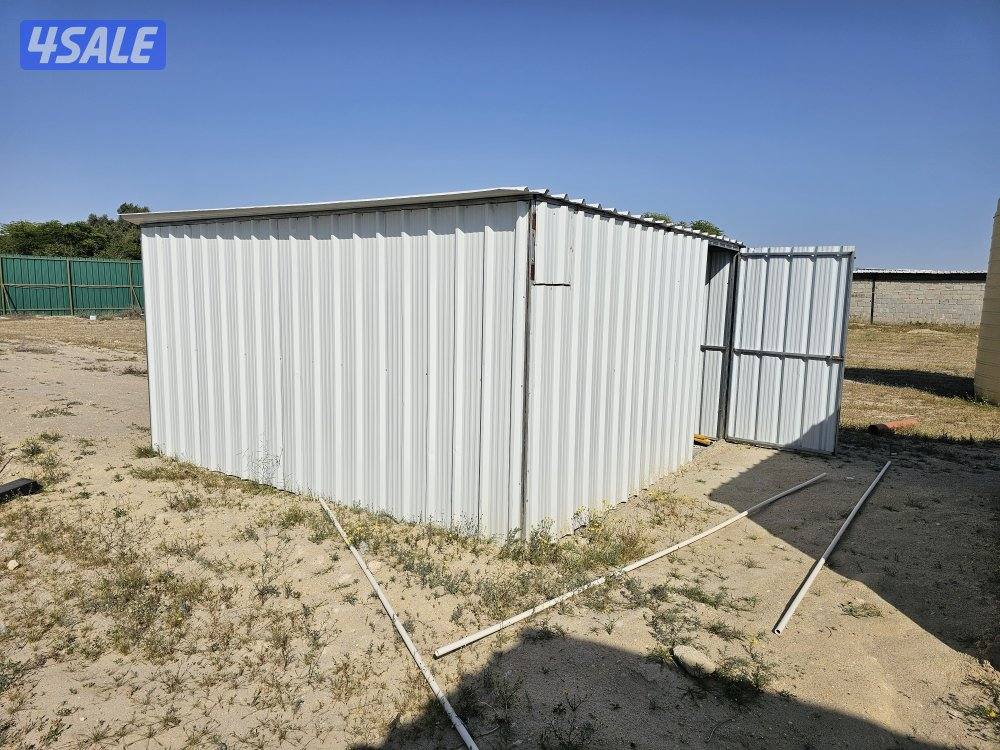 للبيع شاليهات عدد ٣ جديد  ١ مستعمل وخيام وعريش7