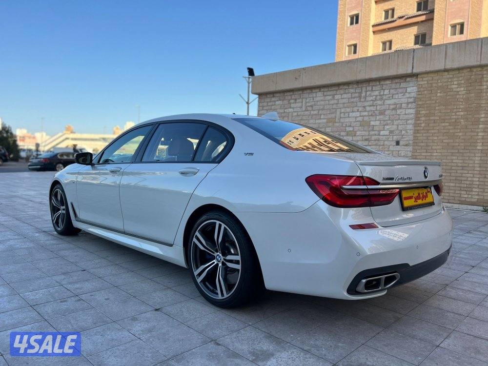 بي ام 2018باور Li760M ماشي70 الف صبغ الوكاله كامل المواصفات شرط الفحص7