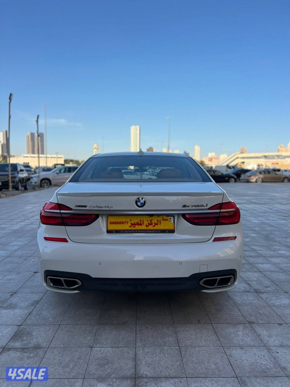 بي ام 2018باور Li760M ماشي70 الف صبغ الوكاله كامل المواصفات شرط الفحص6