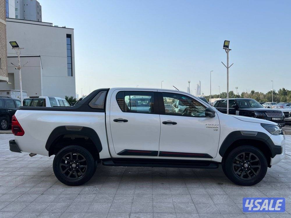 تويوتا 2024 هايلكس ادفنشر بحالة الوكاله ماشي 36 صبغ الوكاله شرط الفحص4