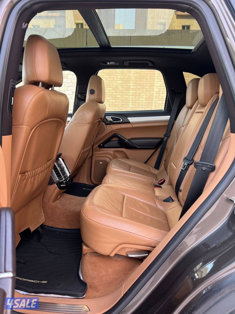 بورش 2014 كايين S بحالة الوكاله كامل المواصفات شرط الفحص8