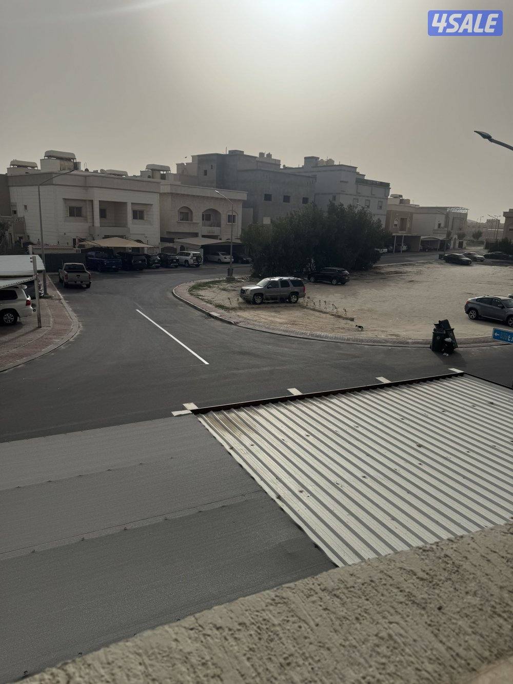 دور اول تشطيب ممتاز اصنصيل ٥ غرف ٥ حمامات مطبخ مجهز سطح خدمات خارجي15