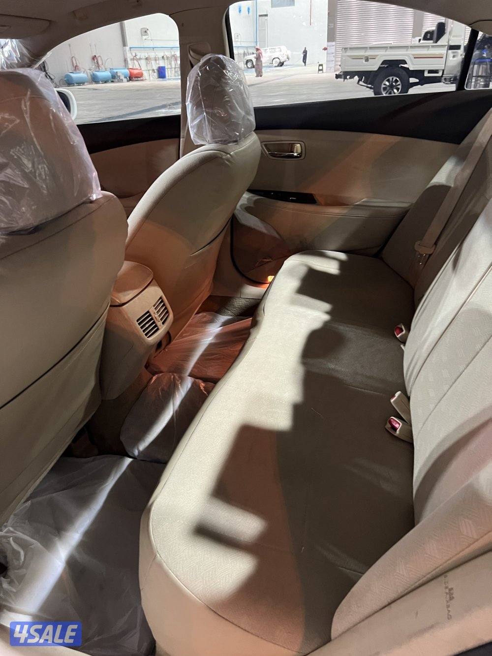 للبيع لكزس ES350 الساير المالك الثاني4