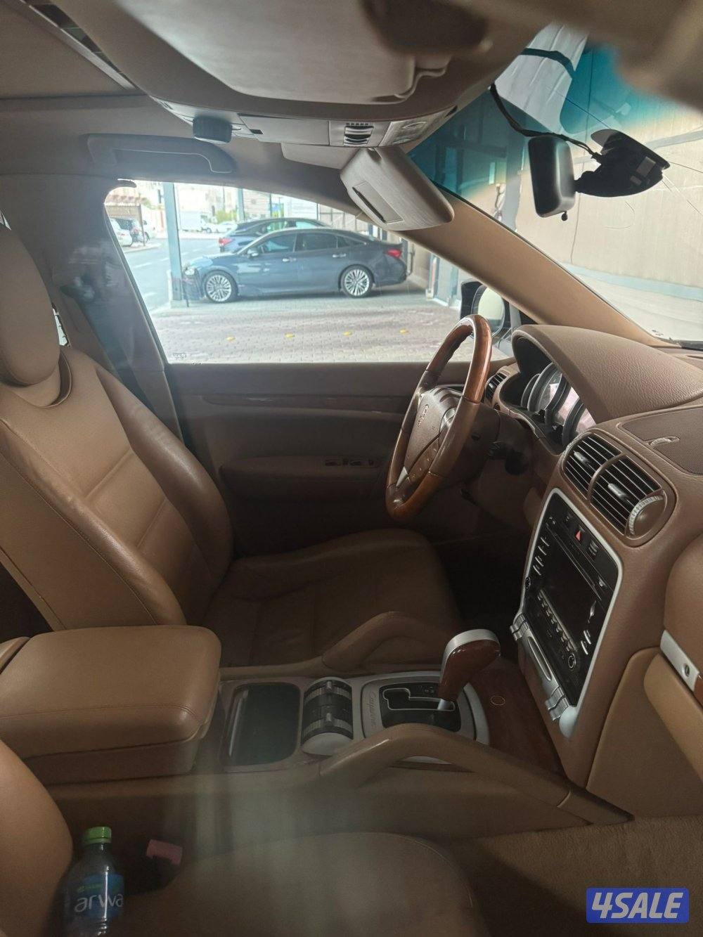 بورش كايين  اس موديل ٢٠٠٩ ماشيه ٢١٩٠٠٠ قير ومكينة وشاصي ممتازين0