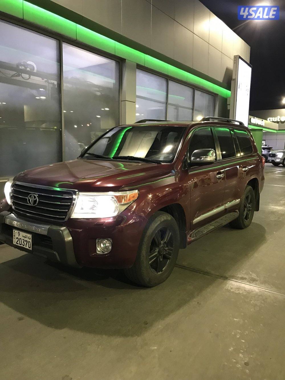 للبيع لاند V8 GXR0