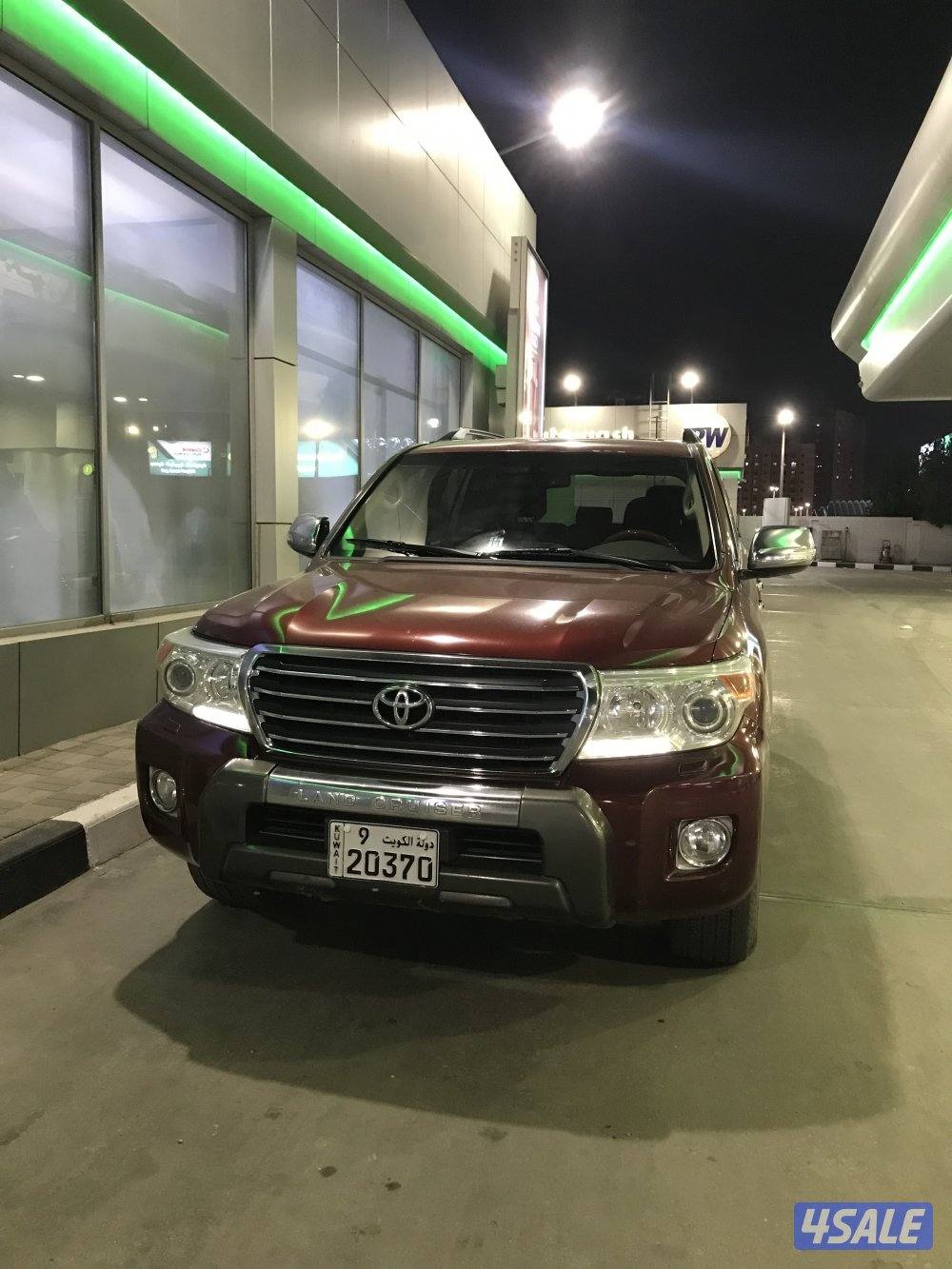 للبيع لاند V8 GXR1