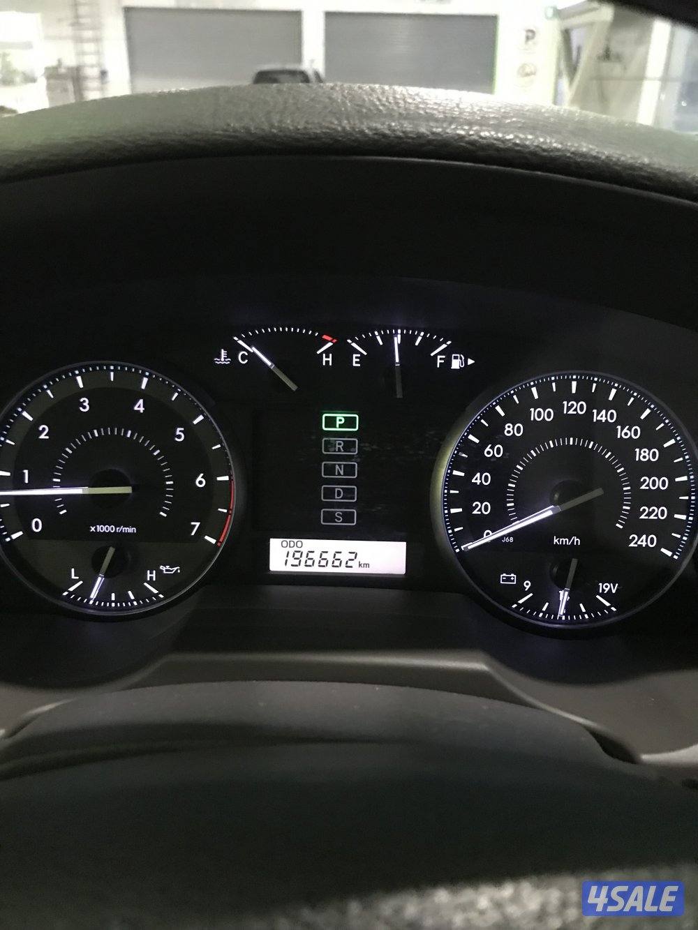 للبيع لاند V8 GXR6