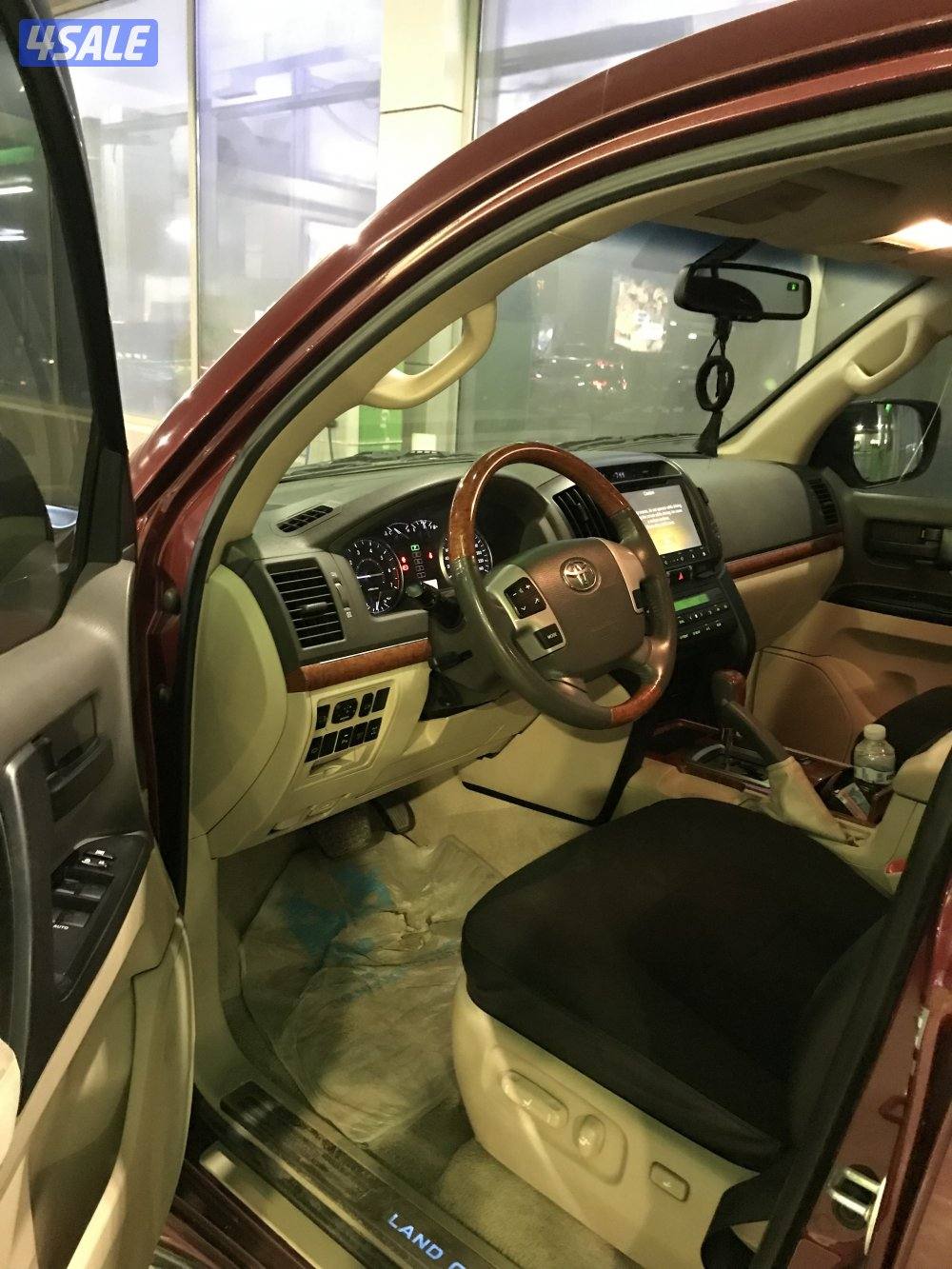 للبيع لاند V8 GXR14