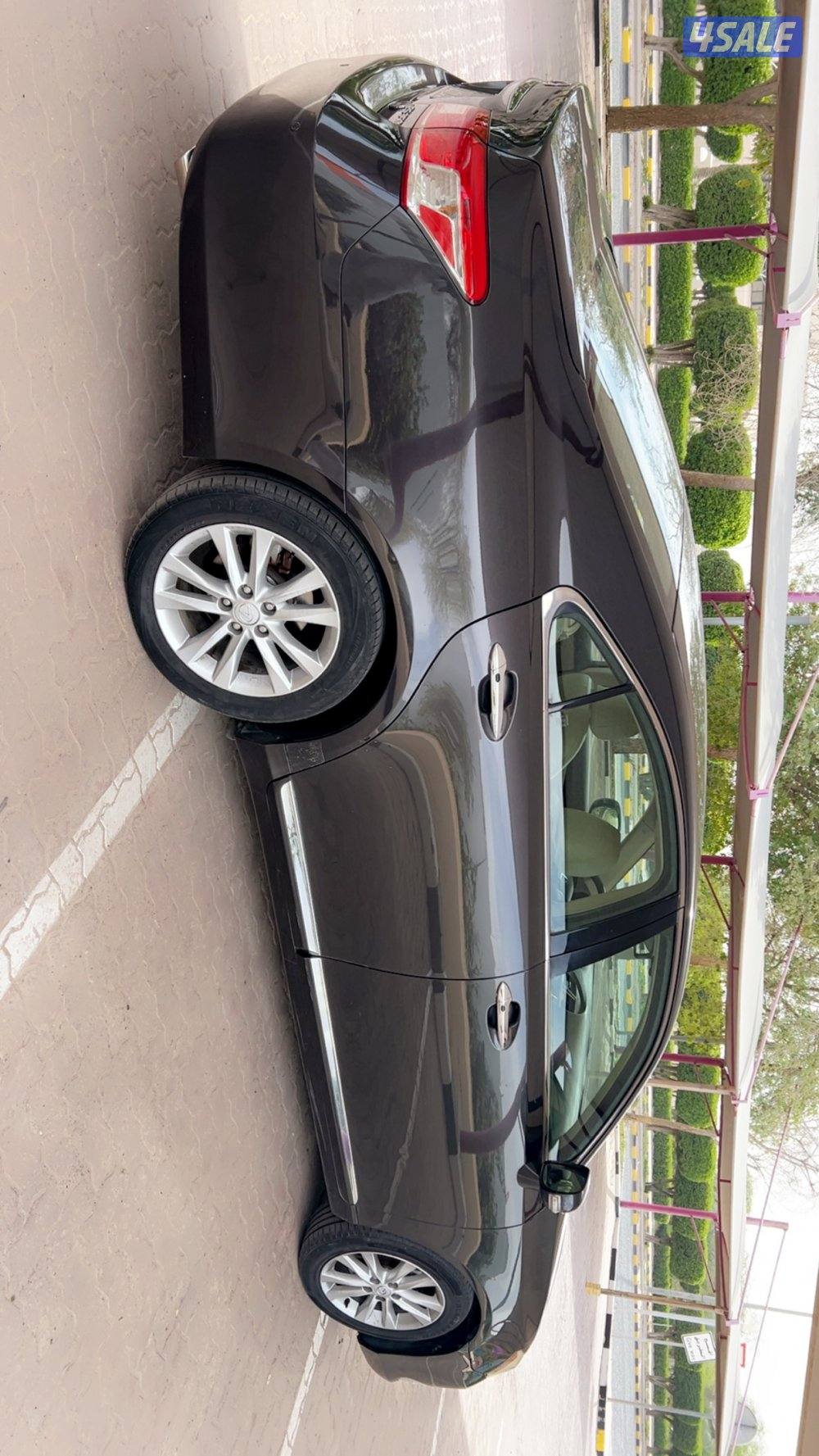 للبيع لكزس0