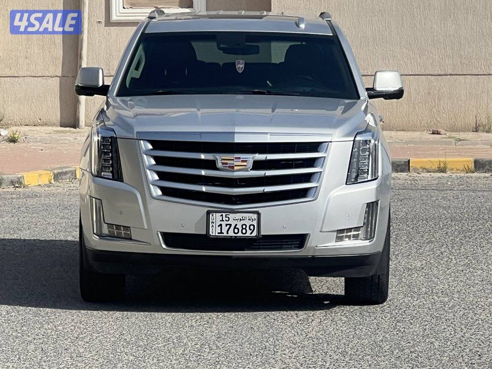 🚩كديلك اسكليد. 2015 صبغ وكاله بريميوم بحاله🚩 ممتازه 🚩للبيع فقط 🚩3