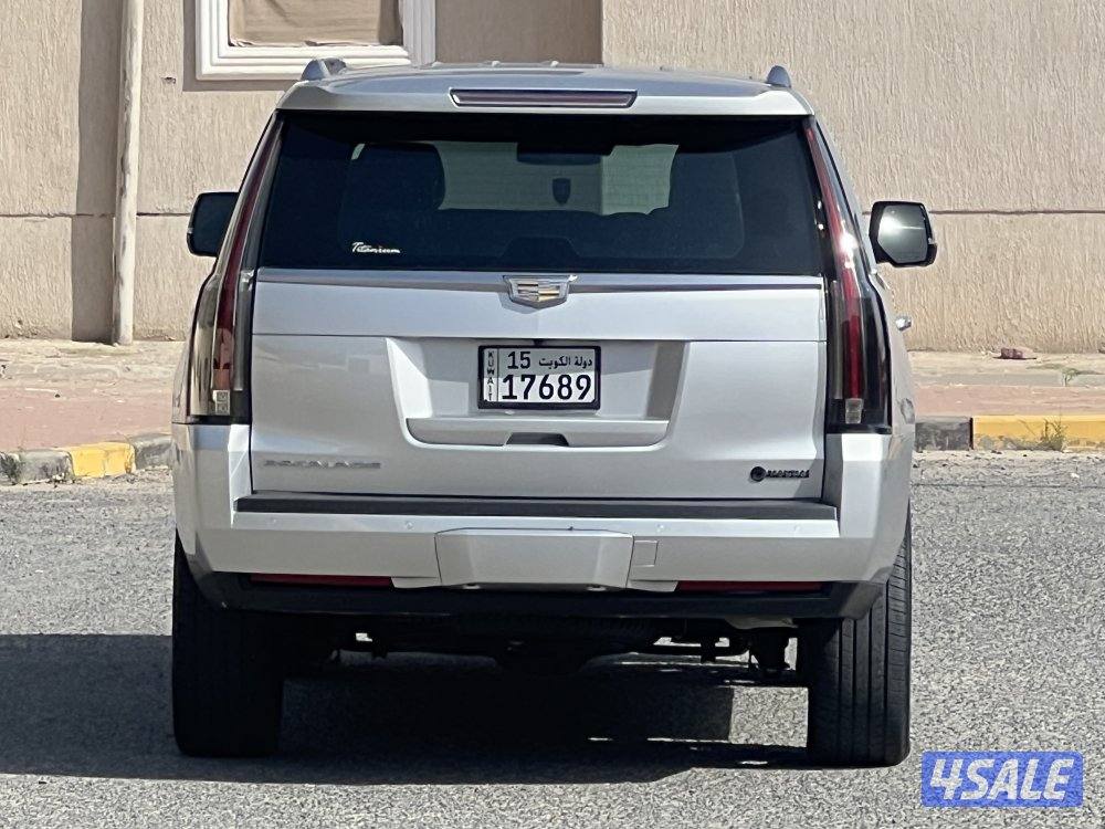 🚩كديلك اسكليد. 2015 صبغ وكاله بريميوم بحاله🚩 ممتازه 🚩للبيع فقط 🚩4