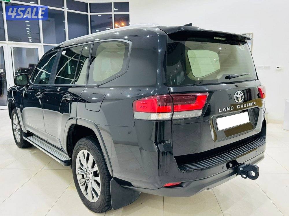للبيع تويوتا لاندكروس K 4 GXR  موديل 20252