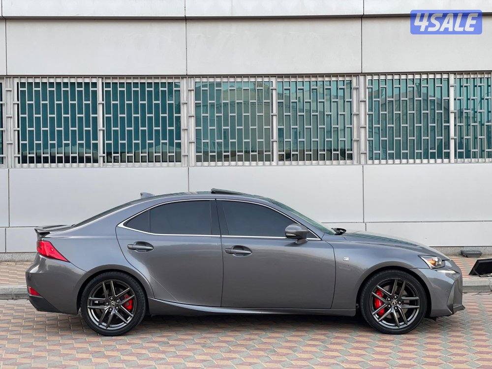 📍Lexus / is350 F-Sport / صبغ وكاله / عداد ٩٨ الف فقط / بحاله الوكاله 📍5