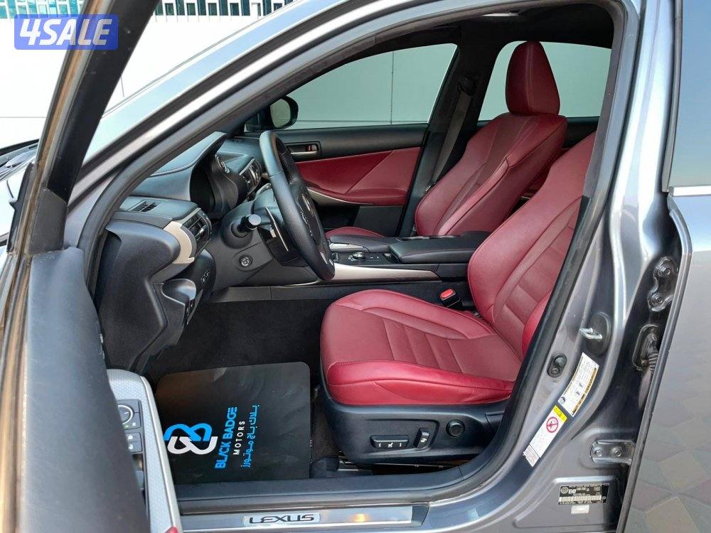 📍Lexus / is350 F-Sport / صبغ وكاله / عداد ٩٨ الف فقط / بحاله الوكاله 📍10