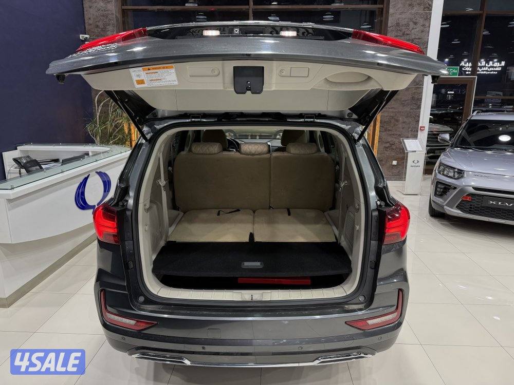 (KGM) Rexton - 2023 - Used - المعتمد3