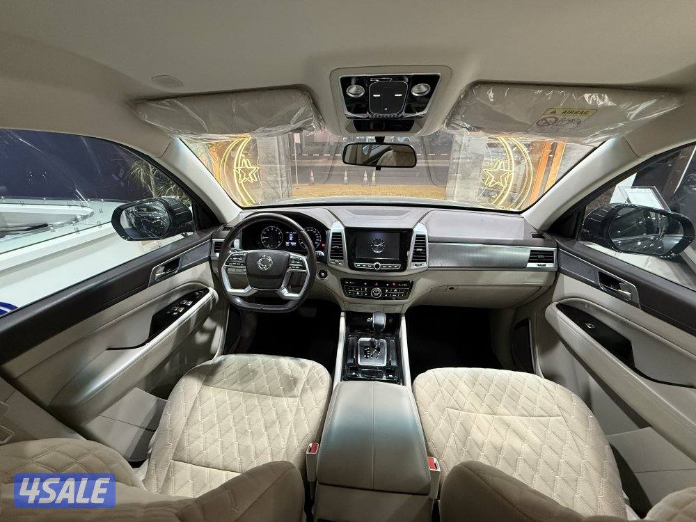 (KGM) Rexton - 2023 - Used - المعتمد7