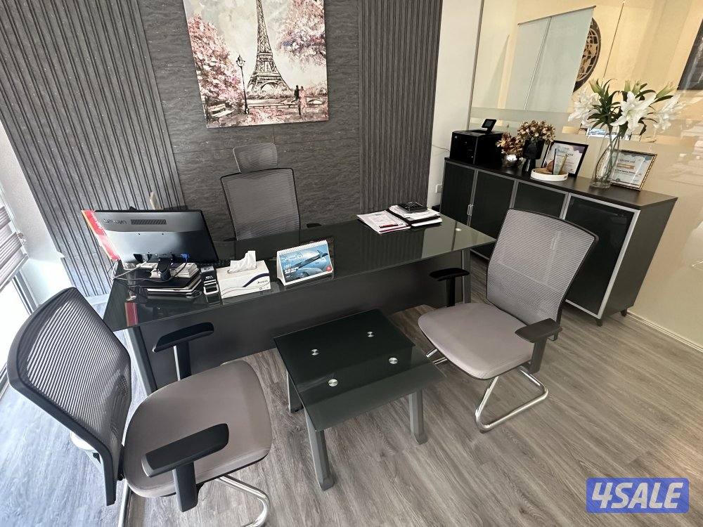 اثاث مكتبي بالكامل.. من ميداس9