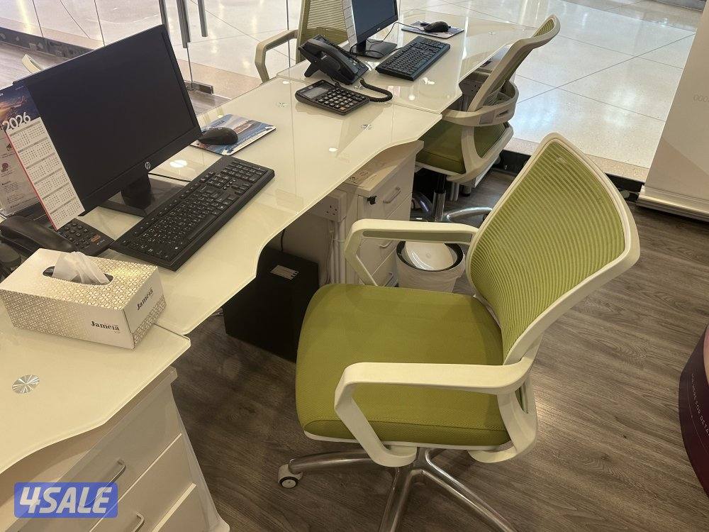 اثاث مكتبي بالكامل.. من ميداس10