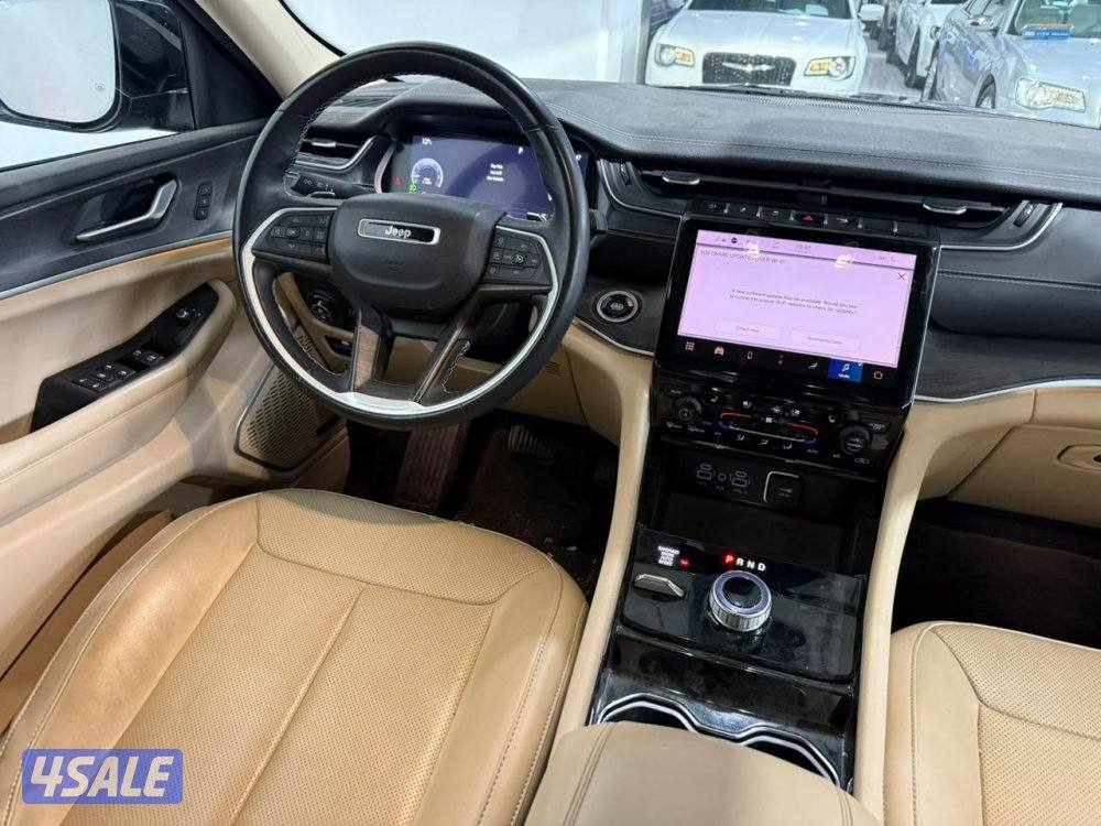 Jeep Grand Cherokee L Limited 4X4 (21/57233)8