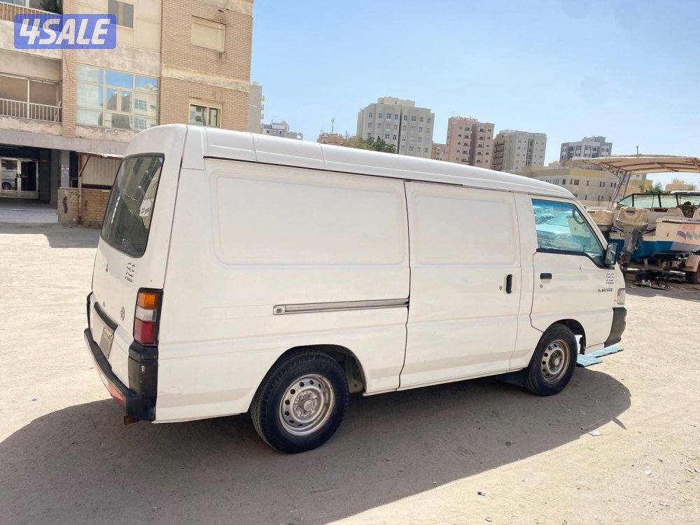 للبيع باص ميتسوبيشي باص مقفل2