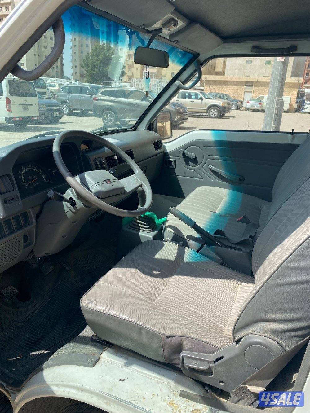 للبيع باص ميتسوبيشي باص مقفل6