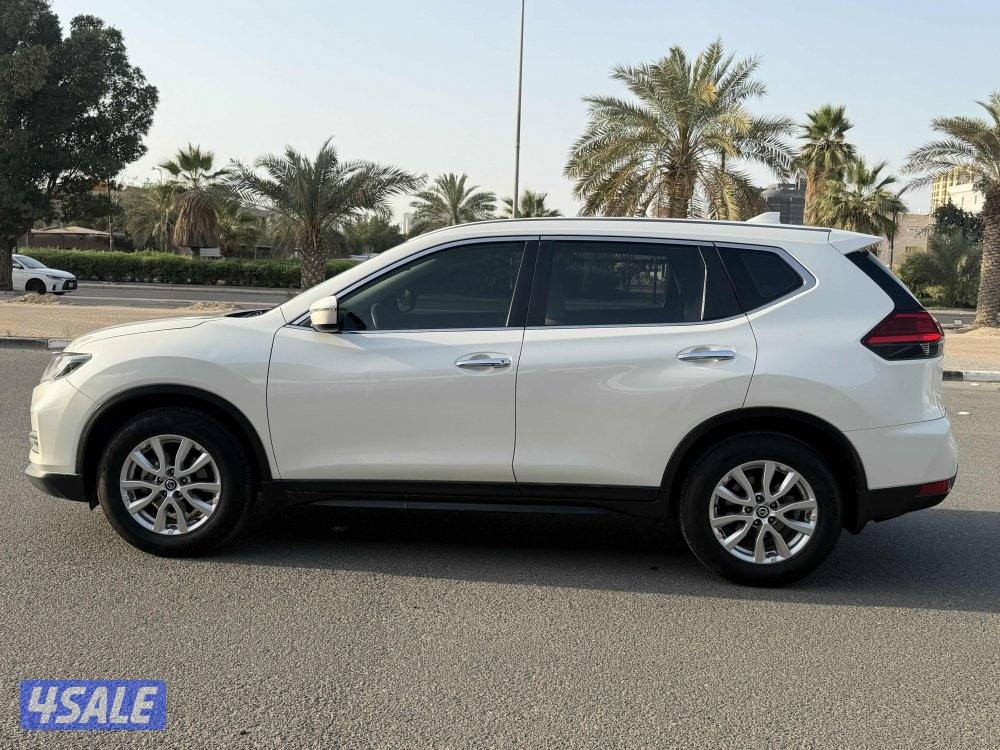 للبيع اكس تريل 2019 صبغ الوكالة4