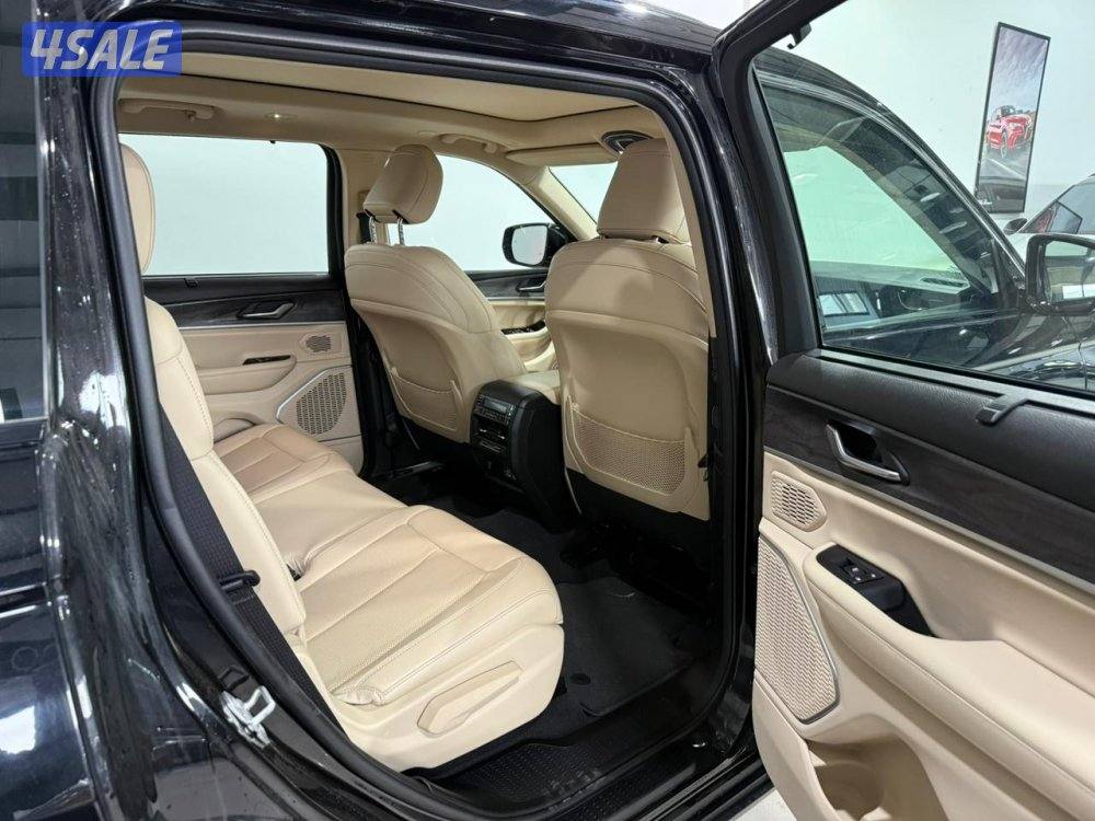 Jeep Grand Cherokee L Limited 4X4 (21/57499)5