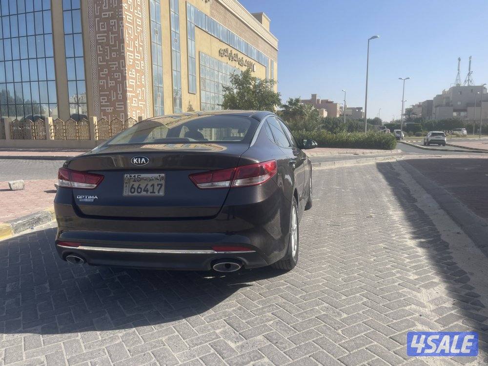 كيا اوبتيما 2018 ماشي 190 الف1