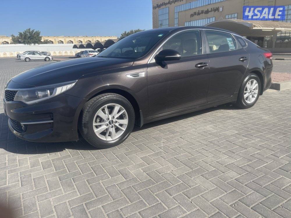 كيا اوبتيما 2018 ماشي 190 الف2