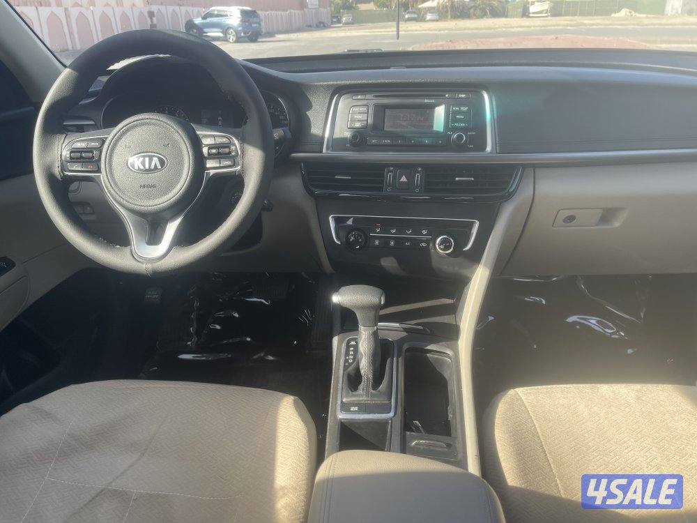 كيا اوبتيما 2018 ماشي 190 الف4