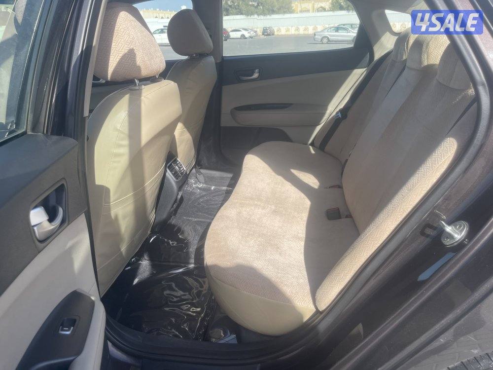 كيا اوبتيما 2018 ماشي 190 الف5