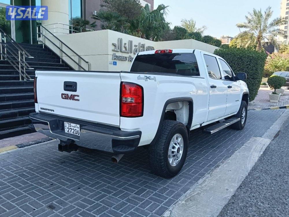 السالمية وانيت GMC سيرا 2500HD موديل 20165