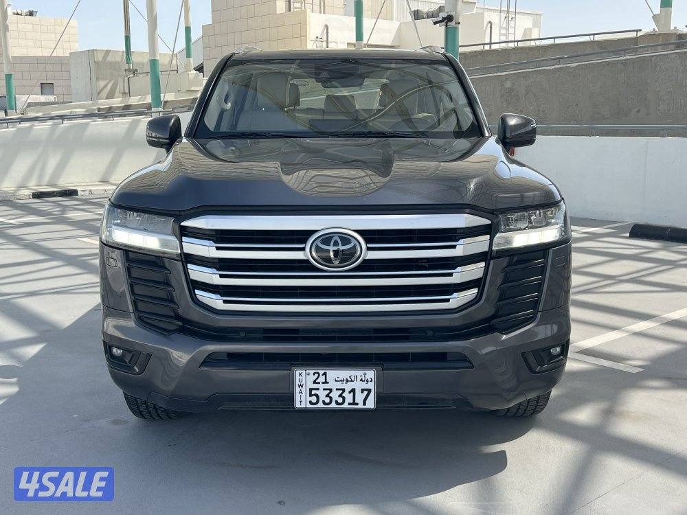 للبيع لاند كروزر GXR ايرو2