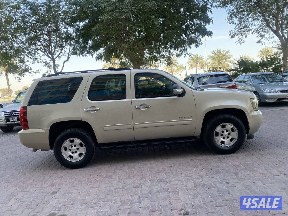 تاهو صبغ الوكاااه عدا قطعه دبل جير بحاله ممتازه شرط للفحص الـ تي موديل1