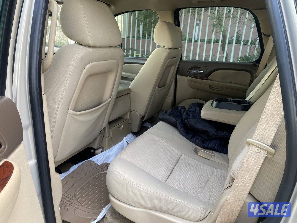 تاهو صبغ الوكاااه عدا قطعه دبل جير بحاله ممتازه شرط للفحص الـ تي موديل8