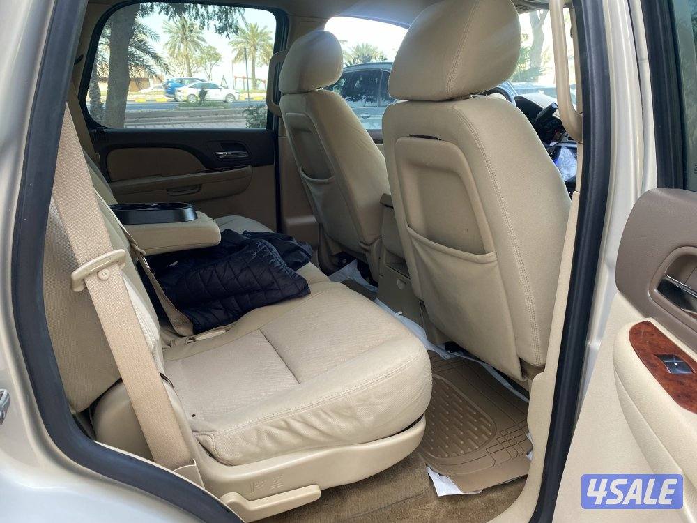 تاهو صبغ الوكاااه عدا قطعه دبل جير بحاله ممتازه شرط للفحص الـ تي موديل12