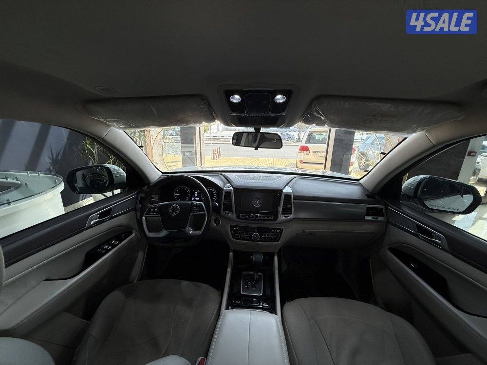 (KGM) Rexton - 2023 - Used - المعتمد5