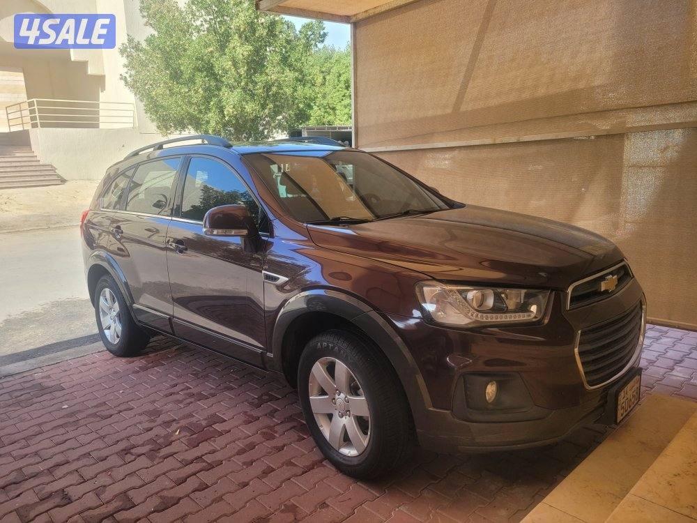 خدمة سيارات آمنة متاحة دائمًا لطلاب المدارس والمعاهد الدينية. يمكن الت1