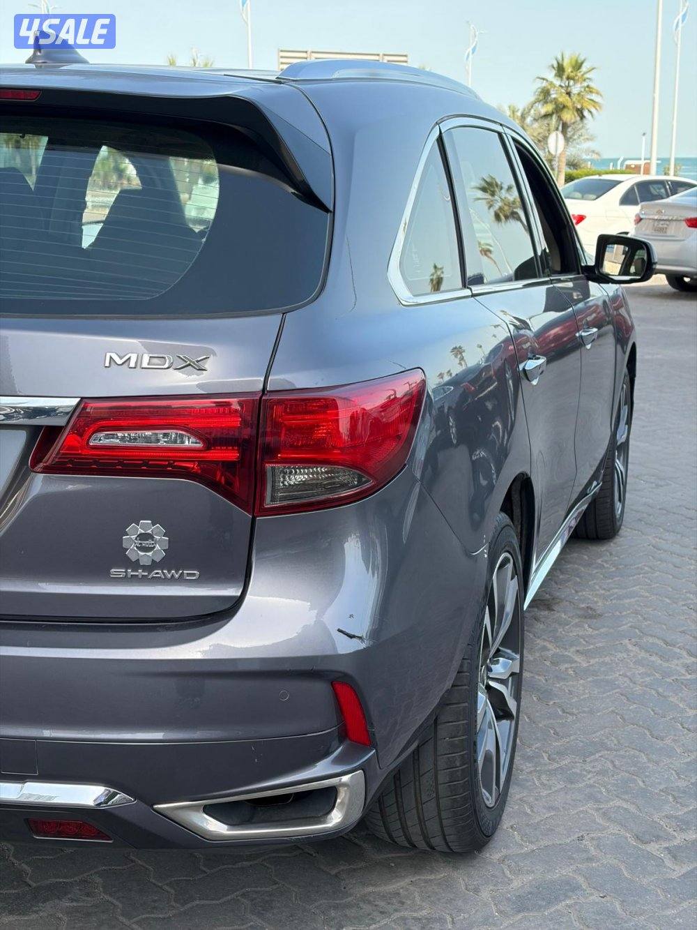 للبيع جيب اكيورا بحالة ممتازة3