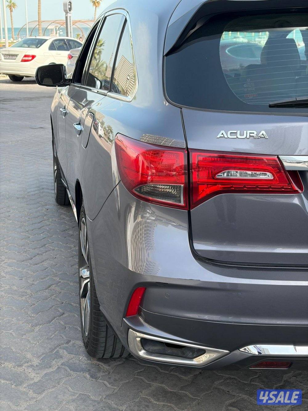 للبيع جيب اكيورا بحالة ممتازة4