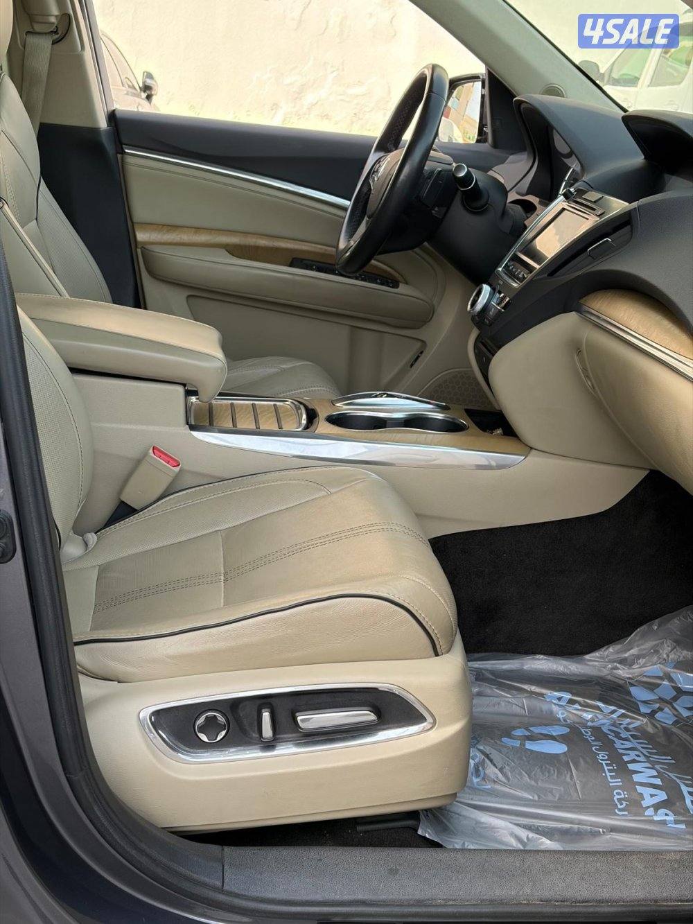 للبيع جيب اكيورا بحالة ممتازة12