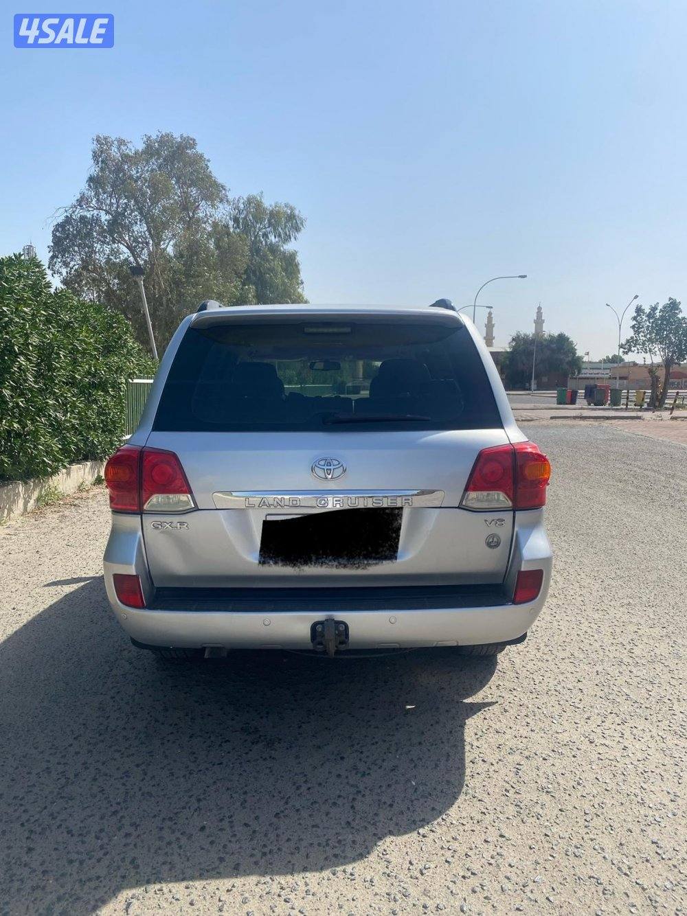 لاند كروزر GXR موديل 2012ماشى 548سيرفس منتظم شرط الفحص 
5.400د.ك4
